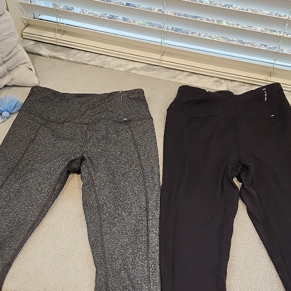 CALIA bundle of 2 Gray and Black Leggings